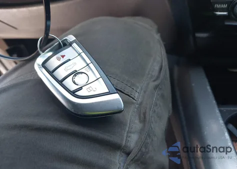 2015 BMW X5 xDrive35I z USA, uszkodzony, nr VIN 5UXKR0C51F0P00820